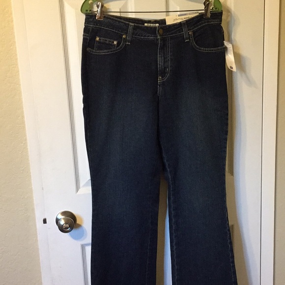 St. John’s bay stretch Jeans size 14 petite new - Picture 2 of 5